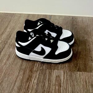 Nike toddler panda dunks